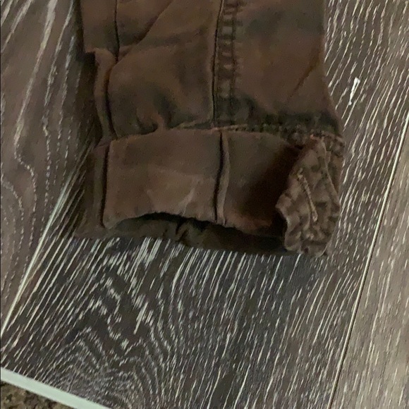 Sweater/jacket - Picture 2 of 5